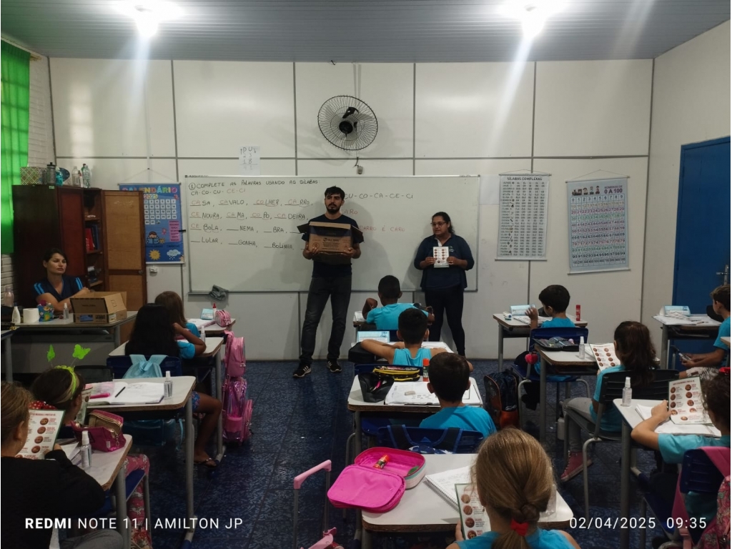 Administração Municipal intensifica campanha de prevenção à dengue com ações em escolas e distribuição de repelentes - Galeria de Imagens